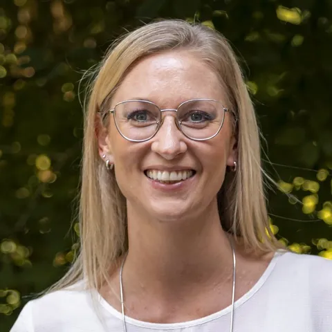 Porträt von Sarah Justus